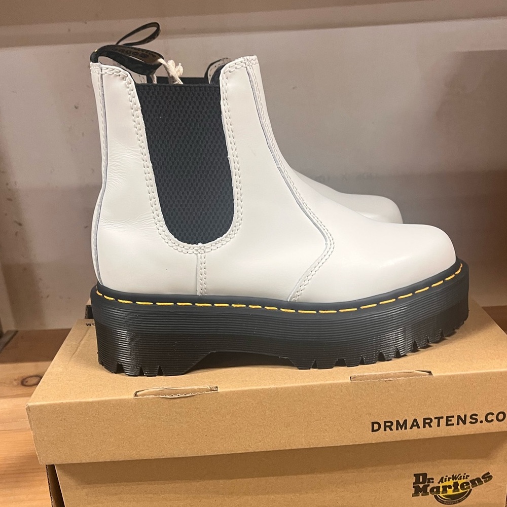 Dr. Martens 2976 Quad White, women’s 5, uk 3